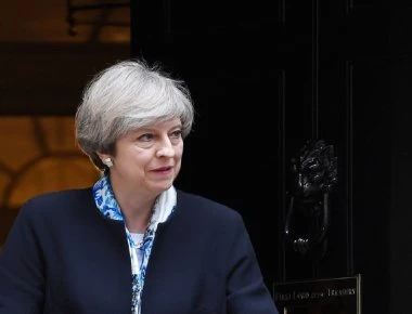 Brexit: Ψήφιση από την Βουλή στις 15 Ιανουαρίου θα προτείνει η Μέι